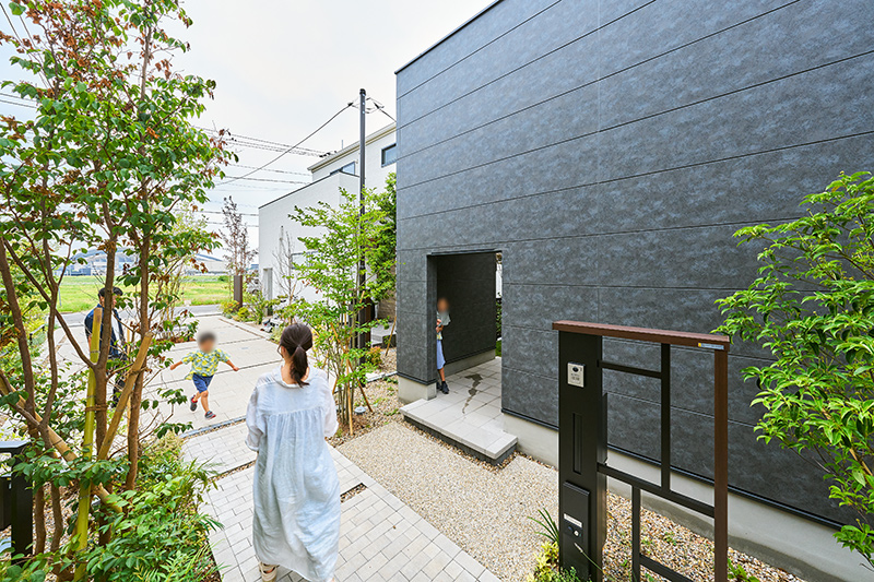 オモイス浦和美園の外構3