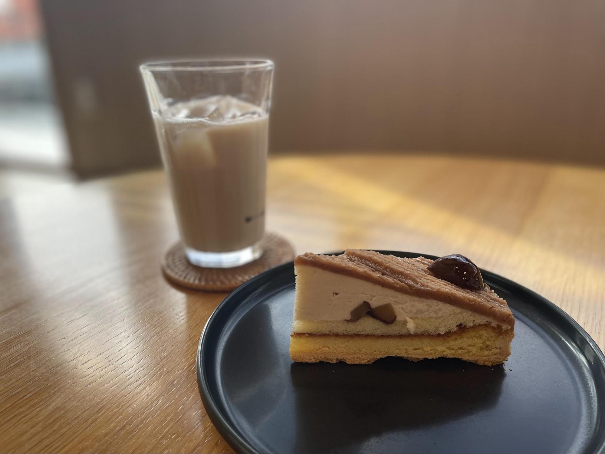 マロンタルトと和のチャイ