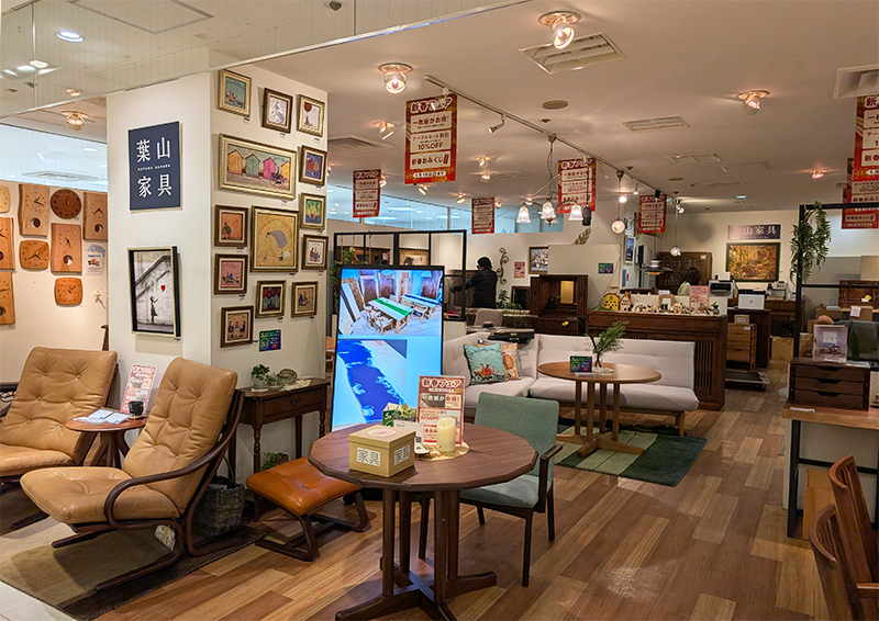 浦和コルソ店外観